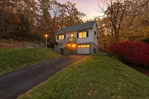 102 Lucas Park Rd, Norwich, CT 06360 - Photo 1