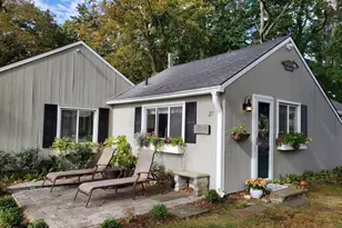 27 Gled Hill St, Stonington, CT 06355 - Photo 1