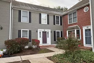 128 Georgetown Dr, Glastonbury, CT 06033 - Photo 1