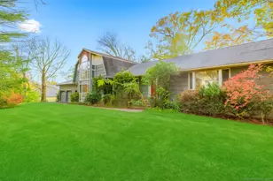 184 Putting Green Rd, Trumbull, CT 06611 - Photo 1