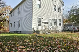 40 Maple Pl, Middletown, CT 06457 - Photo 1