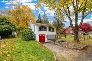 30 Lakeview Dr, Bethlehem, CT 06751 - Photo 1