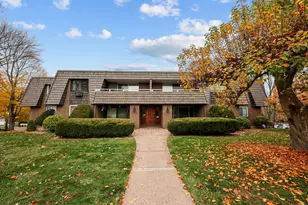 60 Rambling Brook Ln, Glastonbury, CT 06033 - Photo 1