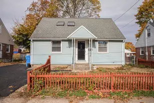 20 Beckwith Dr, Plainville, CT 06062 - Photo 1