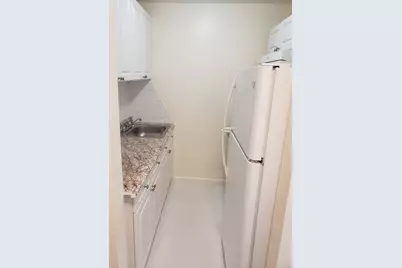 345 Benham Avenue, Bridgeport, CT 06604 - Photo 1