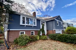 841 Ridge Rd, Wethersfield, CT 06109 - Photo 1