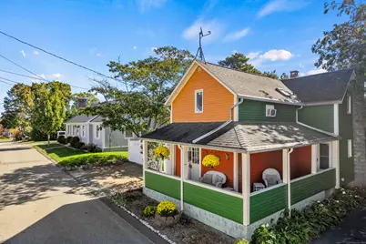 14 High Street, East Lyme, CT 06357 - Photo 1