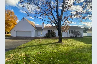 401 Berlin Street, Southington, CT 06489 - Photo 1