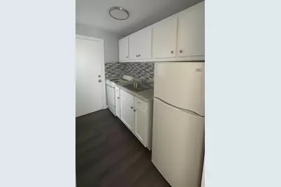 165 McKinley Avenue #2A, Bridgeport, CT 06606 - Photo 1