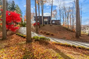 7 Craigmoor Rd S, Ridgefield, CT 06877 - Photo 1