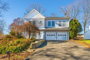 173 Anton Dr, Bridgeport, CT 06606 - Photo 1