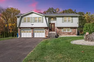 85 Metacomet Rd, Plainville, CT 06062 - Photo 1