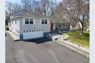 2107 North Benson Road, Fairfield, CT 06824 - Photo 1