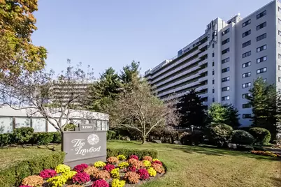 3200 Park Avenue #11C2, Bridgeport, CT 06604 - Photo 1