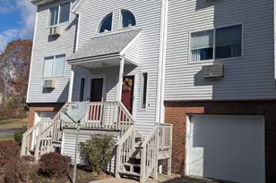 925 Oronoke Rd, Waterbury, CT 06708 - Photo 1