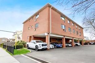 15 Victory St, Stamford, CT 06902 - Photo 1