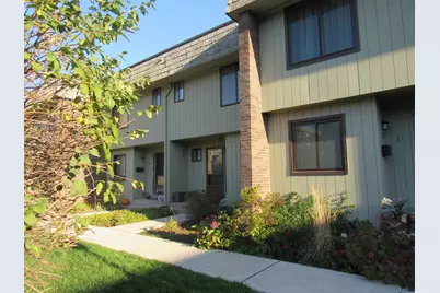 18 Magnolia Hill Court #18, Cromwell, CT 06416 - Photo 1