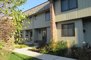 18 Magnolia Hill Ct, Cromwell, CT 06416 - Photo 1