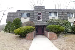 98 High Path Rd, Windsor, CT 06095 - Photo 1