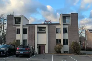 48 Burgundy Hill Ln, Middletown, CT 06457 - Photo 1