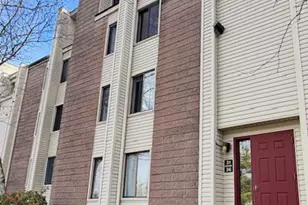 36 Burgundy Hill Ln, Middletown, CT 06457 - Photo 1