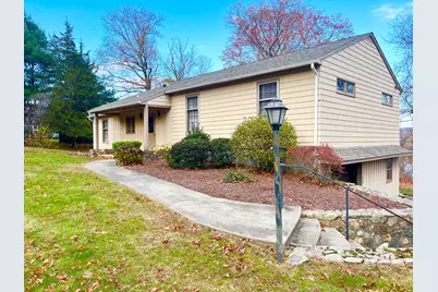 524 Saybrook Road, Haddam, CT 06438 - Photo 1