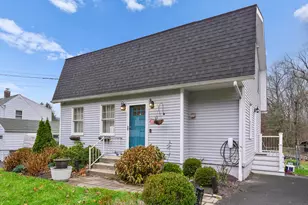 253 Porter Ave, Middlebury, CT 06762 - Photo 1