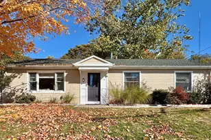 15 Alpha St, Milford, CT 06460 - Photo 1