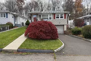 125 Harding Ave, West Haven, CT 06516 - Photo 1