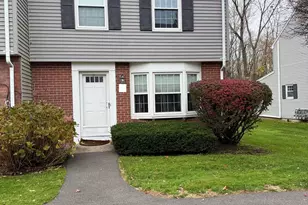 5 Barrington Dr, Wethersfield, CT 06109 - Photo 1