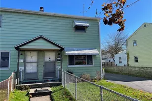 213 Larkin Ct, Stratford, CT 06615 - Photo 1