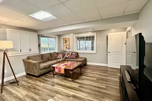 19 Talcott Mountain Rd, Simsbury, CT 06070 - Photo 1