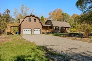 10 Gutterman Rd, Montville, CT 06382 - Photo 1