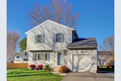 43 Kingsbury Lane, Glastonbury, CT 06033 - Photo 1