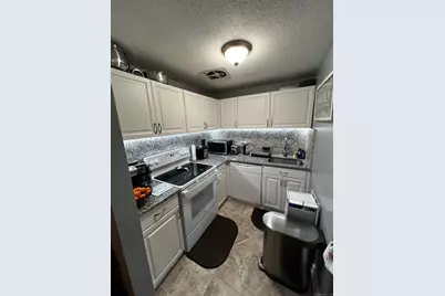 57 Burgundy Hill Lane, Middletown, CT 06457 - Photo 1