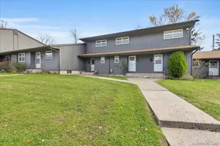 131 Williamstown Ct, Newington, CT 06111 - Photo 1