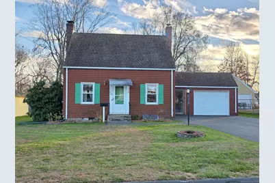 22 Pearl Street, Windsor Locks, CT 06096 - Photo 1