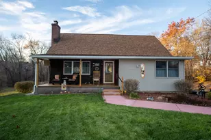 33 Sunset Terrace, Vernon, CT 06066 - Photo 1