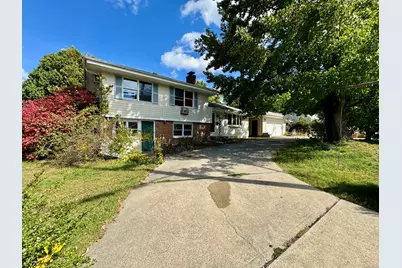 27 Sycamore Road, Norwich, CT 06360 - Photo 1