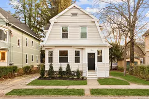126 Willard St, New Haven, CT 06515 - Photo 1