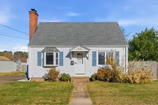 43 Salem Rd, Manchester, CT 06040 - Photo 1