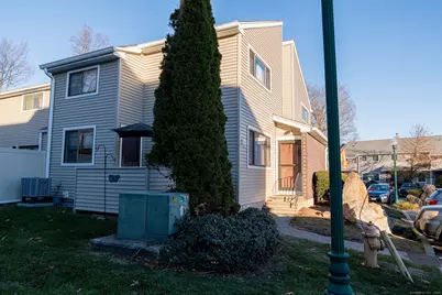 238 Shagbark Drive #238, Derby, CT 06418 - Photo 1