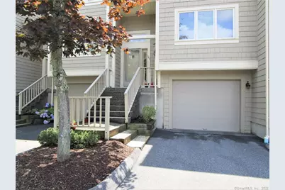 12 Boulevard Drive #140, Danbury, CT 06810 - Photo 1