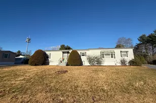 10 Highland Dr, Thompson, CT 06262 - Photo 1