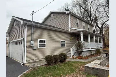 70 Renwick Place, Bridgeport, CT 06604 - Photo 1