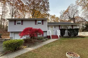 13 Clark Hill Rd, Prospect, CT 06712 - Photo 1