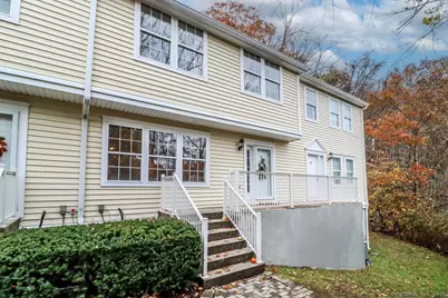633 Danbury Road #APT 21, Ridgefield, CT 06877 - Photo 1