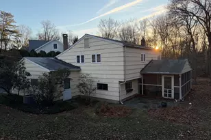 29 Guyer Rd, Westport, CT 06880 - Photo 1