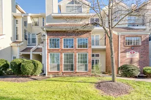 88 Carriage Crossing Ln, Middletown, CT 06457 - Photo 1