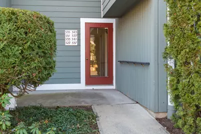 533 Glendale Avenue #533, Bridgeport, CT 06606 - Photo 1
